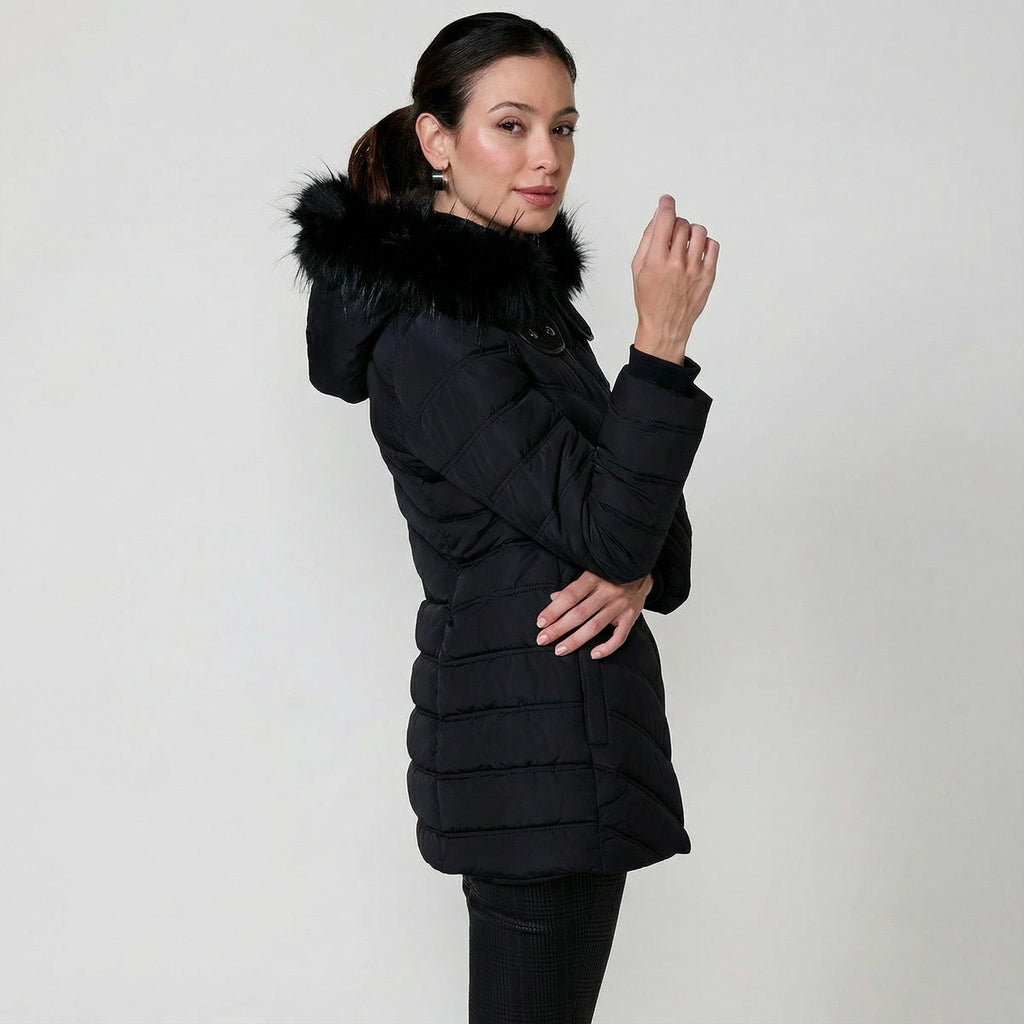 Schwarze Steppjacke – Tailliert - Warm
