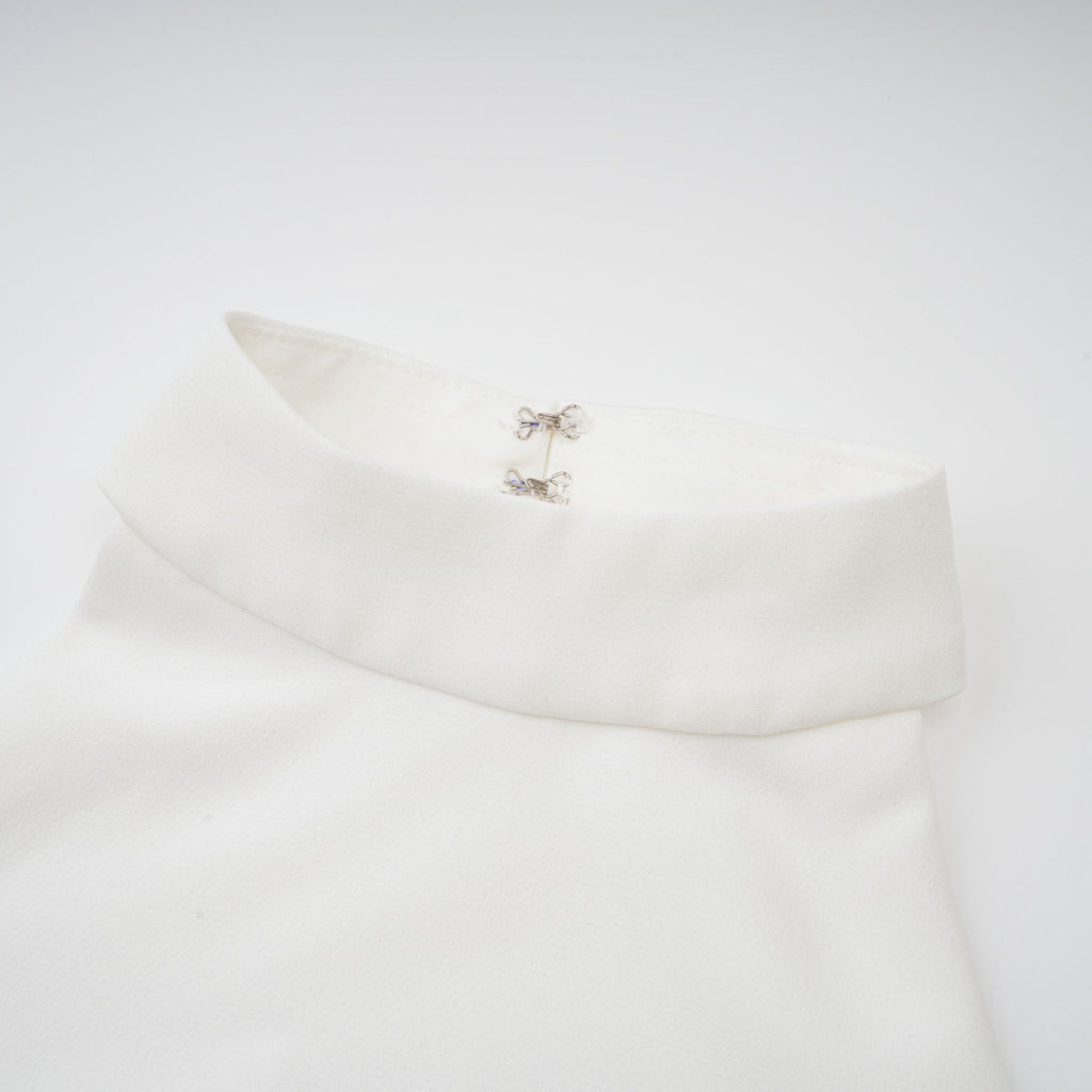 Inés Neckholder-Maxikleid