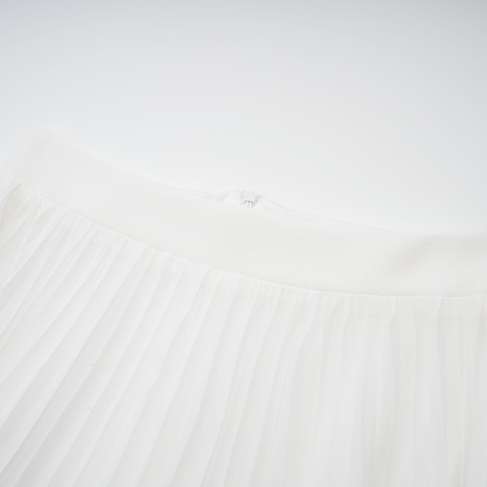 Inés Neckholder-Maxikleid