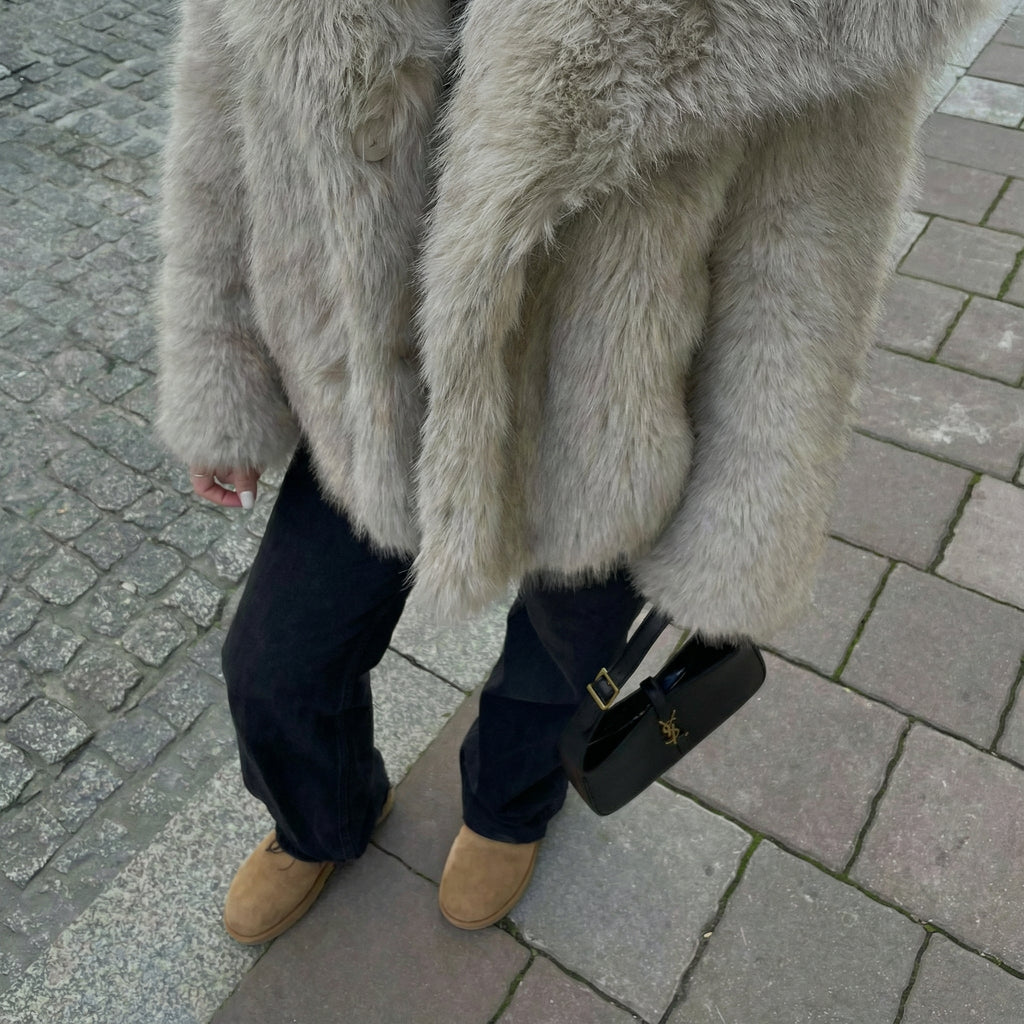 The Belle Pelzmantel